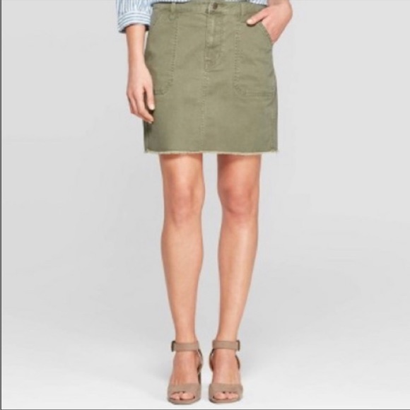 Universal Thread Dresses & Skirts - 5/$25 SALE Universal Thread Mini Cut Off Skirt Women’s Sz 10 army green EUC